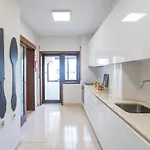 Διαμέρισμα 2br Flat In Bonfim W/ Ac & Balcony By Lovelystay
