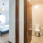 2br Flat In Bonfim W/ Ac & Balcony By Lovelystay * Πόρτο