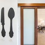 Διαμέρισμα 2br Flat In Bonfim W/ Ac & Balcony By Lovelystay *
