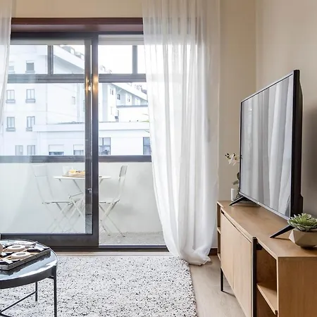 2br Flat In Bonfim W/ Ac & Balcony By Lovelystay Apartmán *