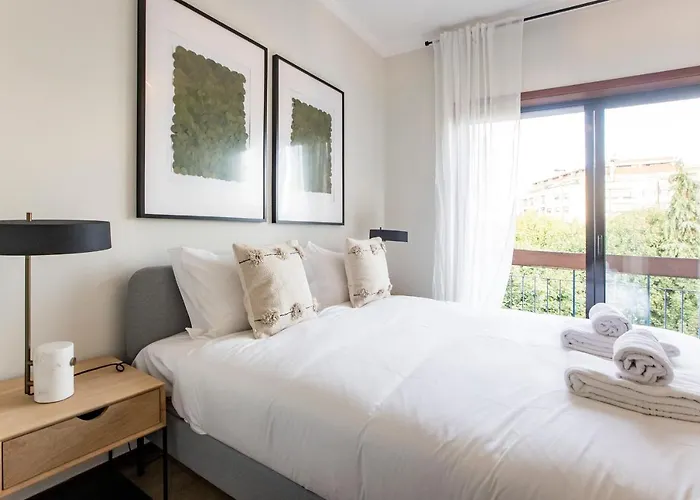 Daire 2br Flat In Bonfim W/ Ac & Balcony By Lovelystay Porto