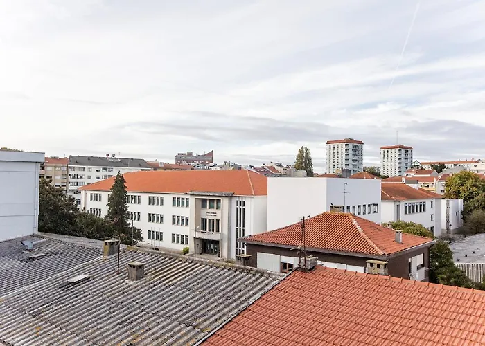 2br Flat In Bonfim W/ Ac & Balcony By Lovelystay Porto