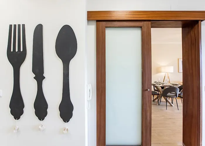 Lägenhet 2br Flat In Bonfim W/ Ac & Balcony By Lovelystay *