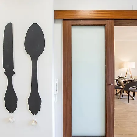 アパート 2br Flat In Bonfim W/ Ac & Balcony By Lovelystay *