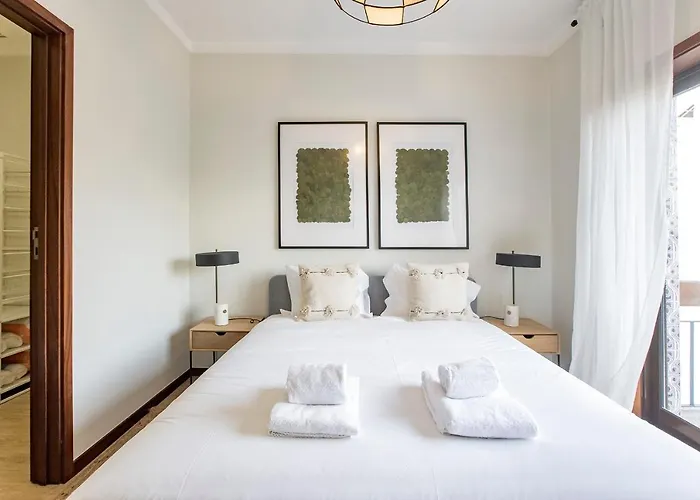 2br Flat In Bonfim W/ Ac & Balcony By Lovelystay Porto